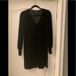 Black velvet shift dress size small